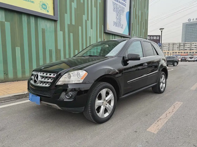 Mercedes-Benz M-Class