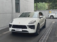 Porsche Macan 2021