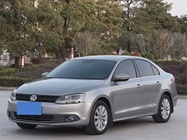 Volkswagen Sagitar 2015