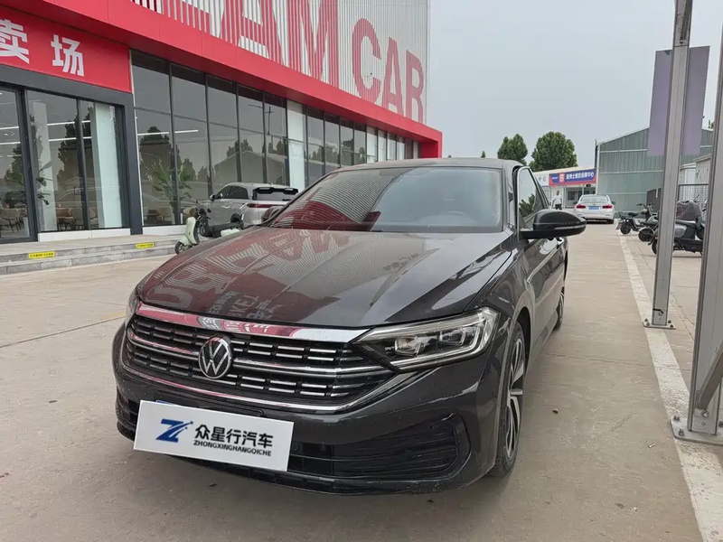 Volkswagen Sagitar