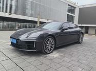 Porsche Panamera 2024