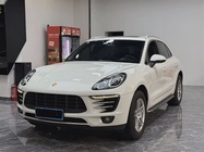Porsche Macan 2015