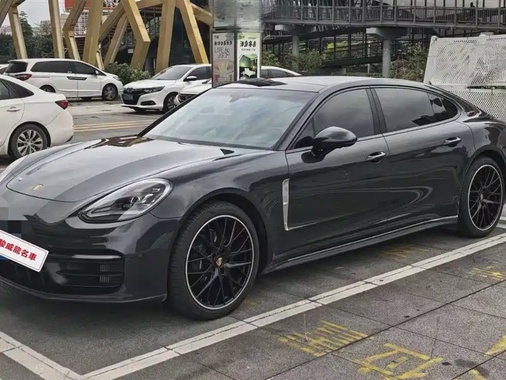 Porsche Panamera 2024