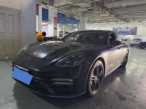 Porsche Panamera 2020