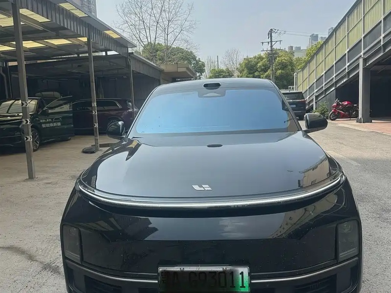 Li Auto L9