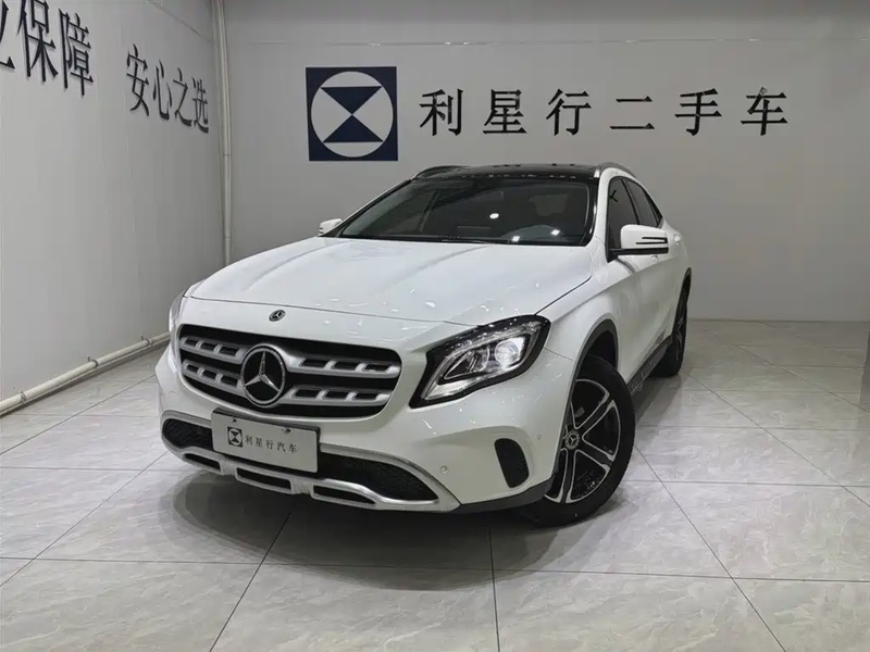 Mercedes-Benz GLA-Class
