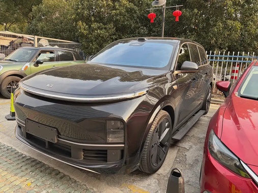 Li Auto L9 2025