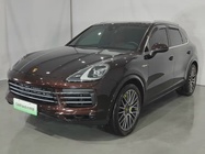 Porsche Cayenne 2022