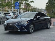 Lexus ES 2019