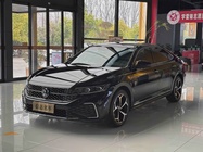 Volkswagen Passat 2023