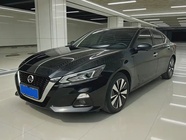 Nissan Teana 2022