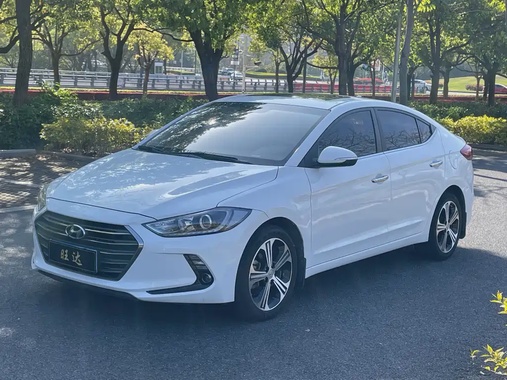 Hyundai Elantra 2019