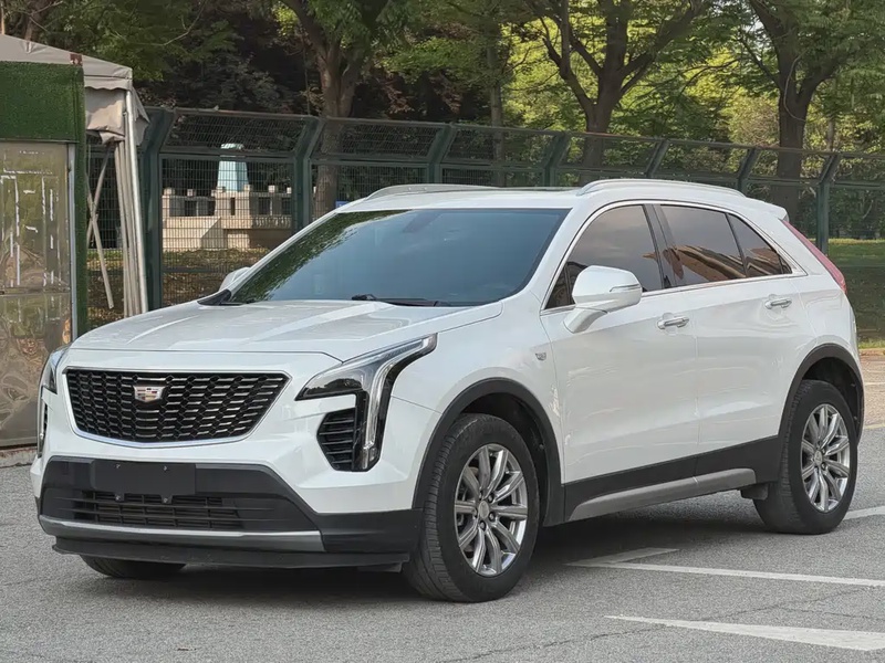 Cadillac XT4