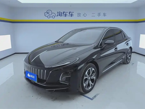 Hongqi E-QM5 2024