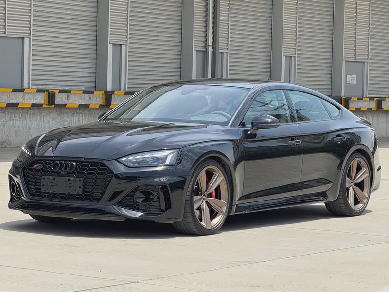 Audi RS5