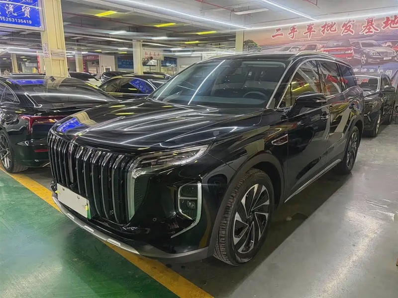 Hongqi HS7