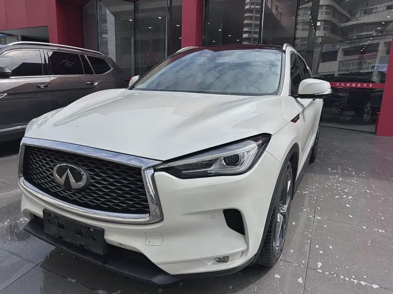 Infiniti QX50