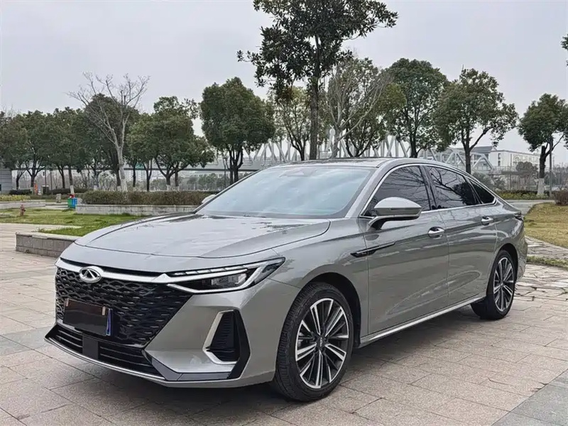 Chery Arrizo 8