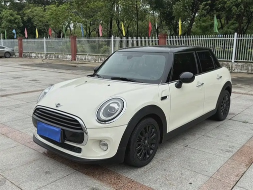 MINI Other 2018
