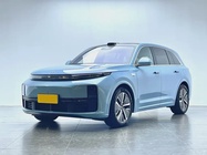 BMW i7 2024