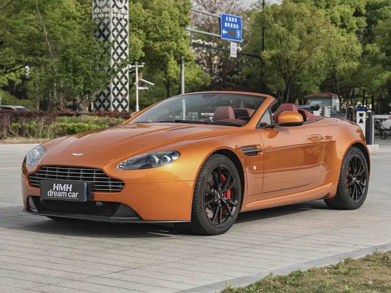 Aston Martin Vantage