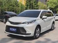 Toyota Sienna 2024