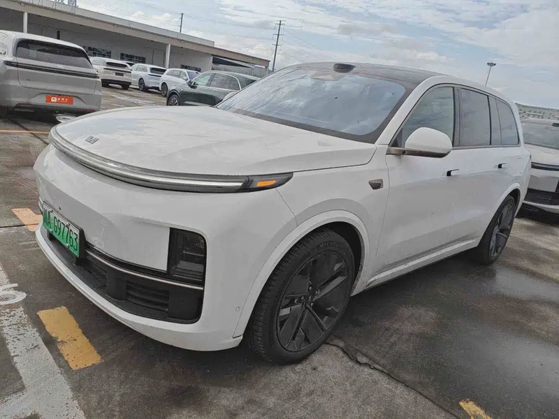 Li Auto L9