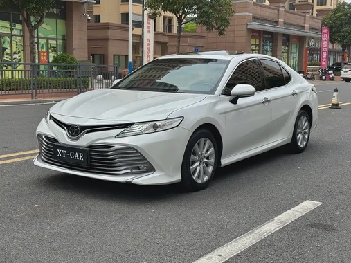 Toyota Camry 2018