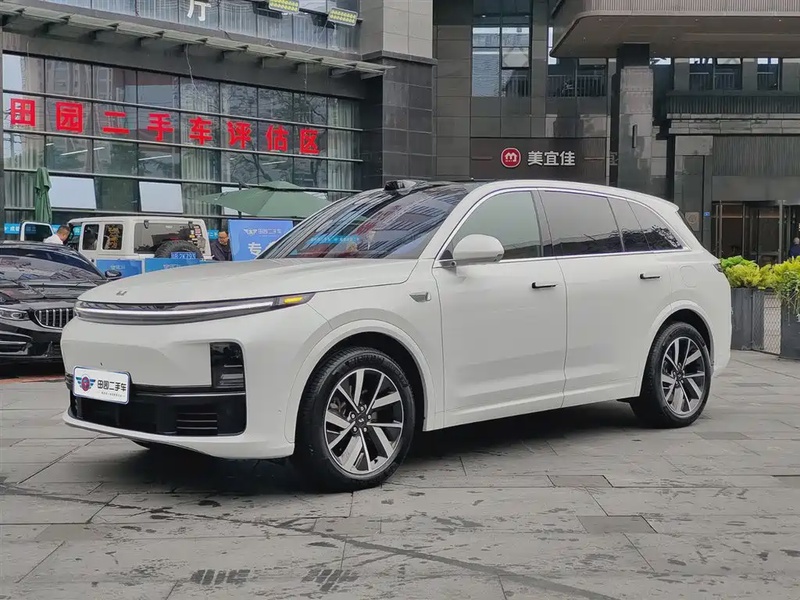 Li Auto L7