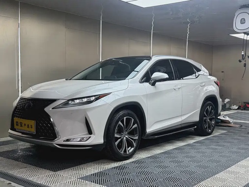 Lexus RX 2020
