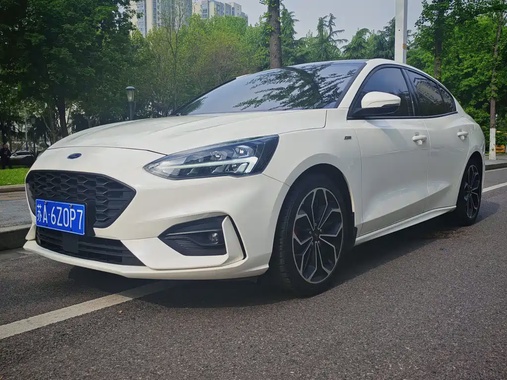Ford Focus 2022