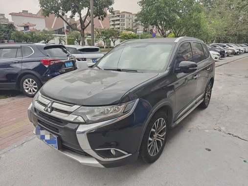 Mitsubishi Outlander 2018