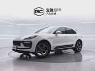 Porsche Macan 2025