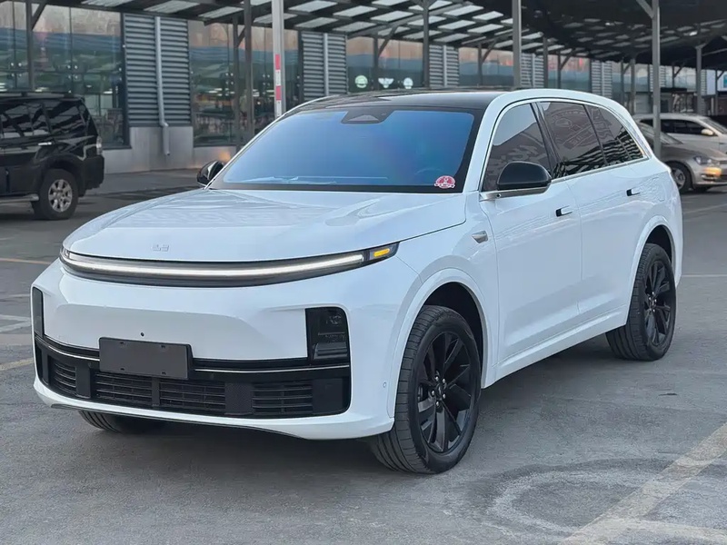 Li Auto L7