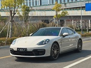 Porsche Panamera 2022