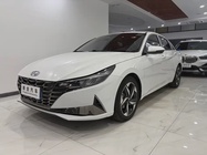Hyundai Elantra 2022