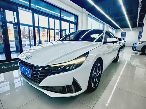 Hyundai Elantra 2021