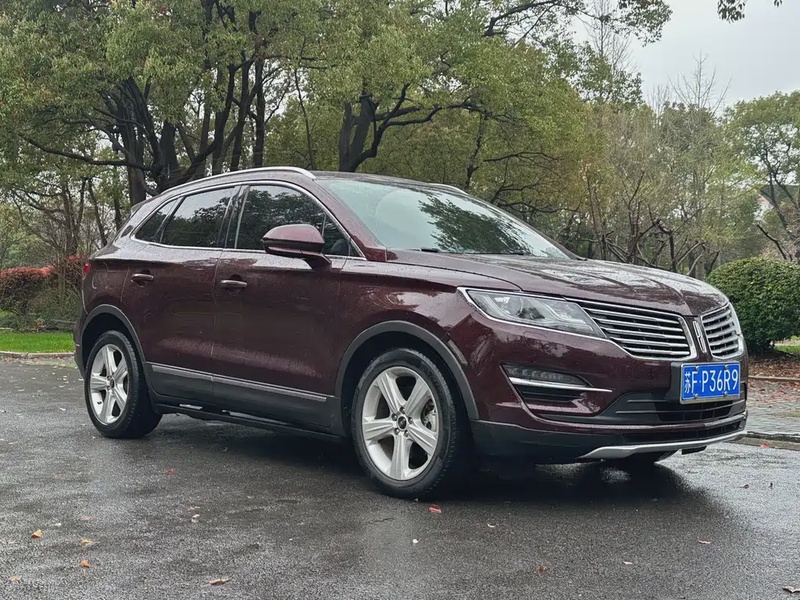 Lincoln MKC