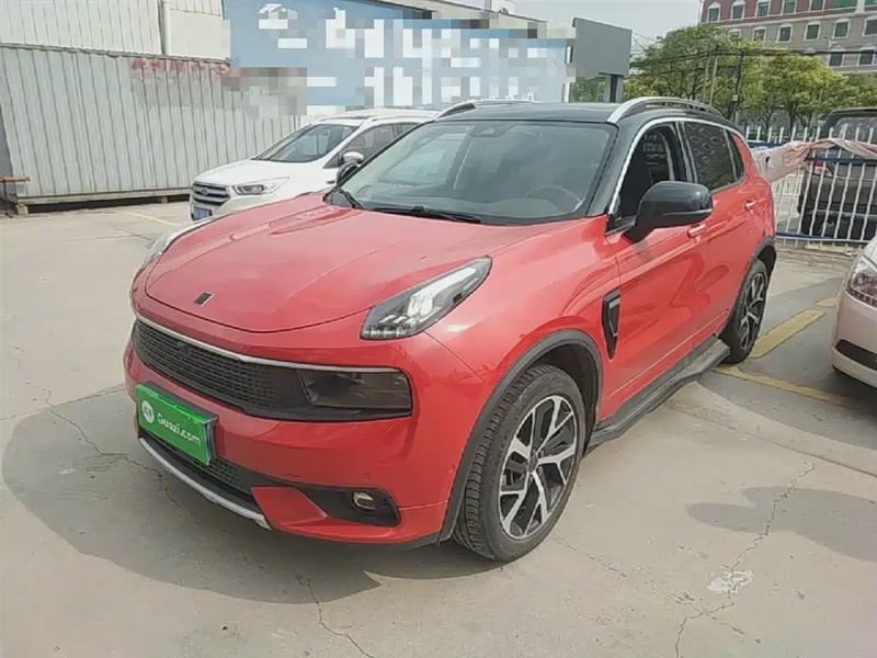 Lynk & Co 01