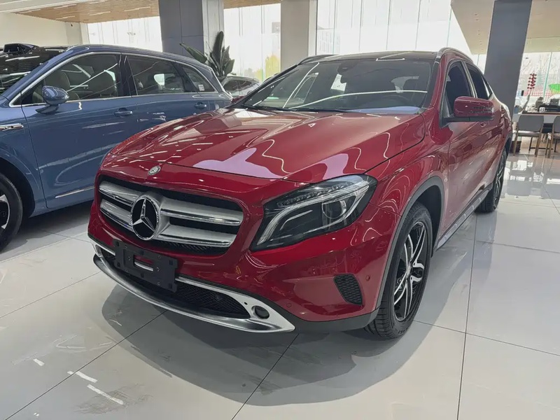Mercedes-Benz GLA-Class