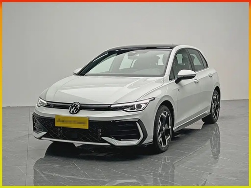 Volkswagen Golf 2025