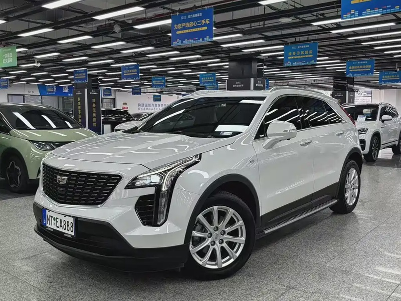 Cadillac XT4
