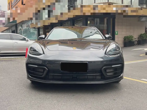Porsche Panamera 2022