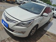Hyundai Verna 2015