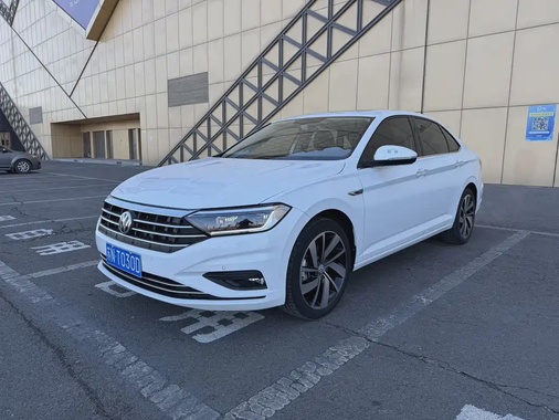Volkswagen Sagitar 2022