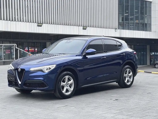 Alfa Romeo Stelvio 2019