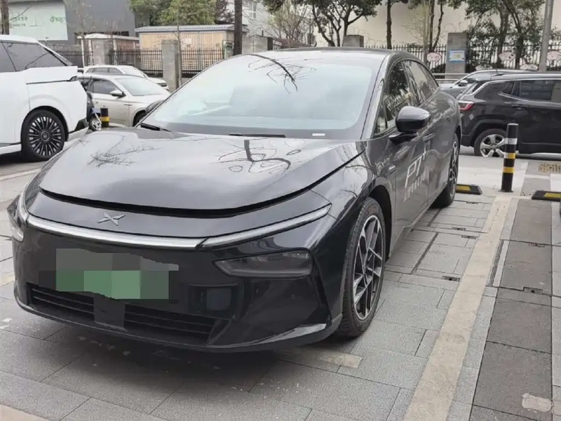XPeng P7