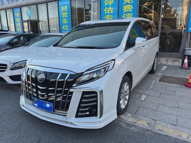 Buick GL8