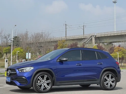 Mercedes-Benz GLA-Class 2021