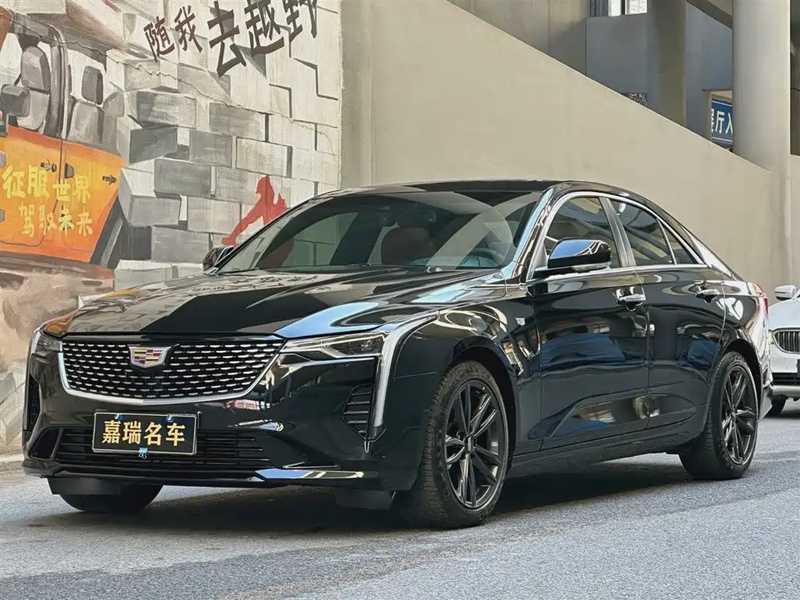 Cadillac CT4